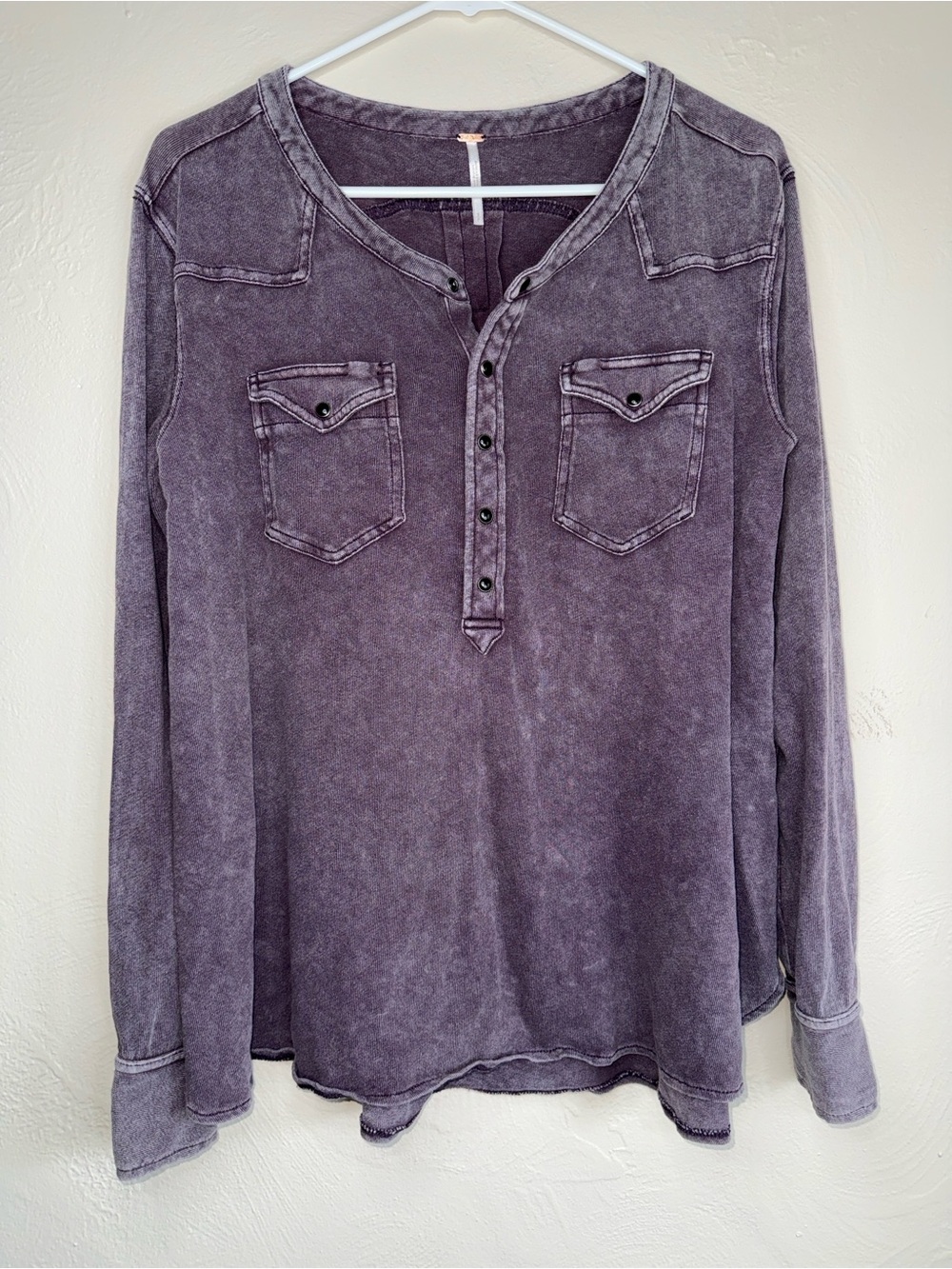 Free People Purple Acid Wash Thermal Henley Top‎ Size S